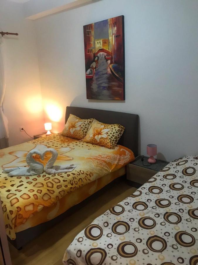 Jovana -- Porodicni Apartmani Igalo Herceg Novi Extérieur photo
