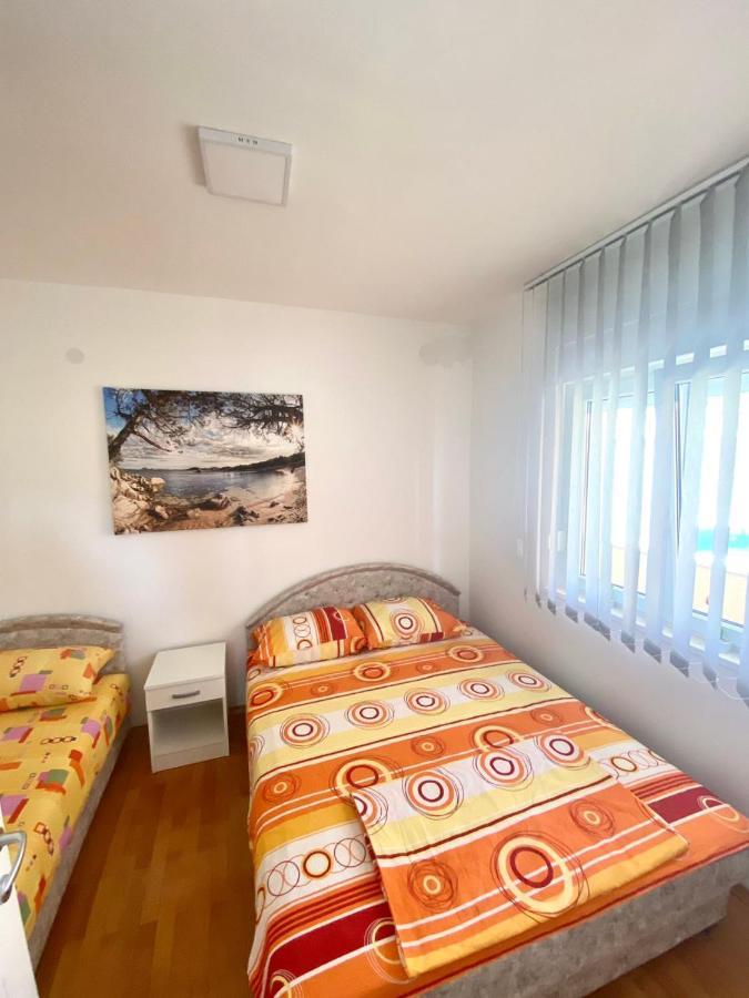 Jovana -- Porodicni Apartmani Igalo Herceg Novi Extérieur photo